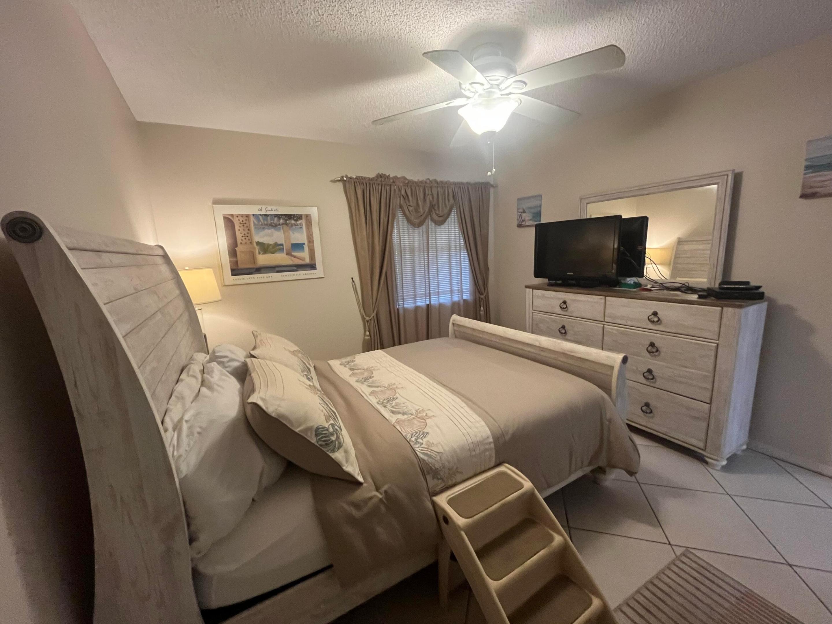 Kings Point - Residential