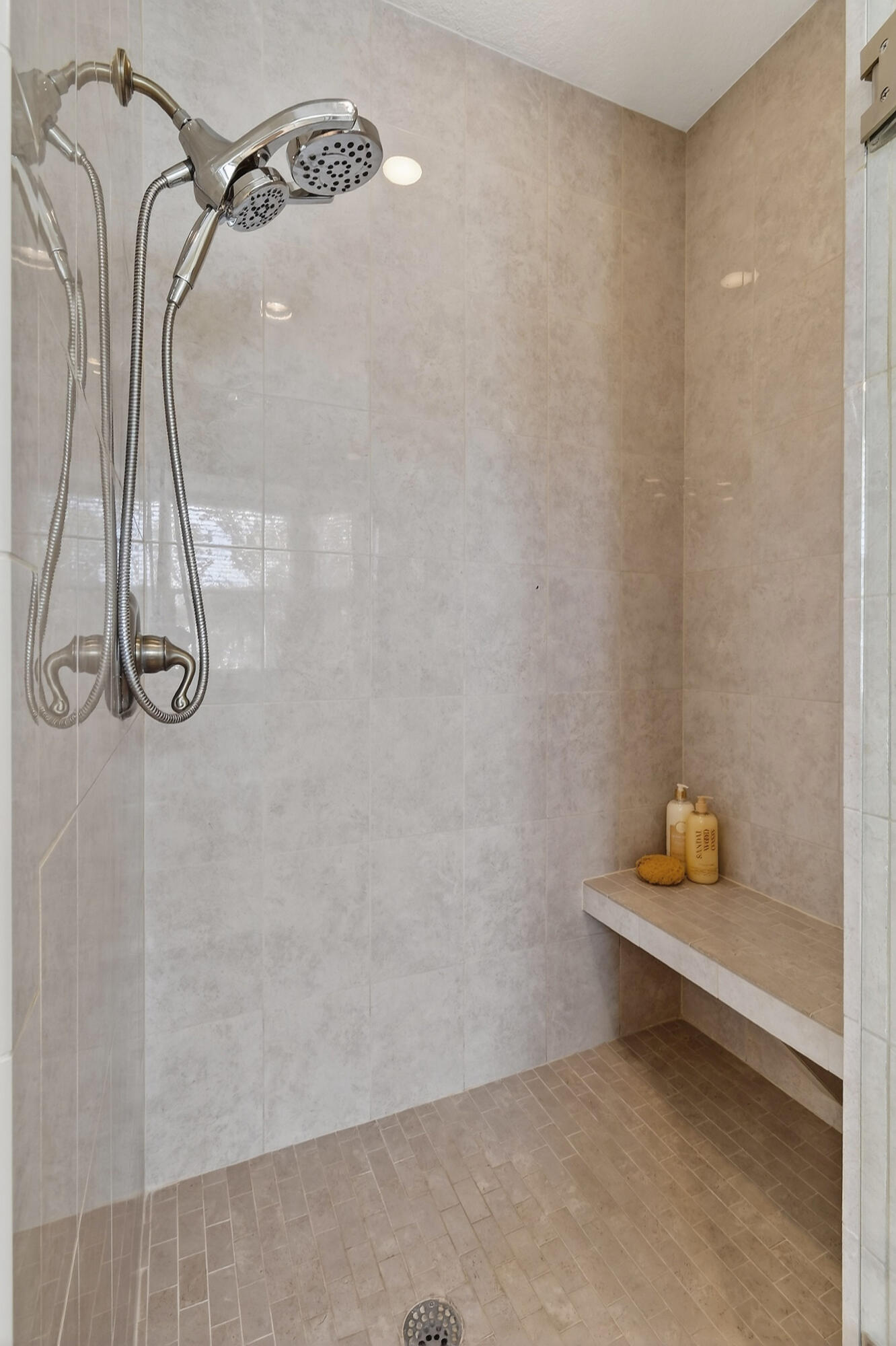 XANADU BY THE SEA - Residential