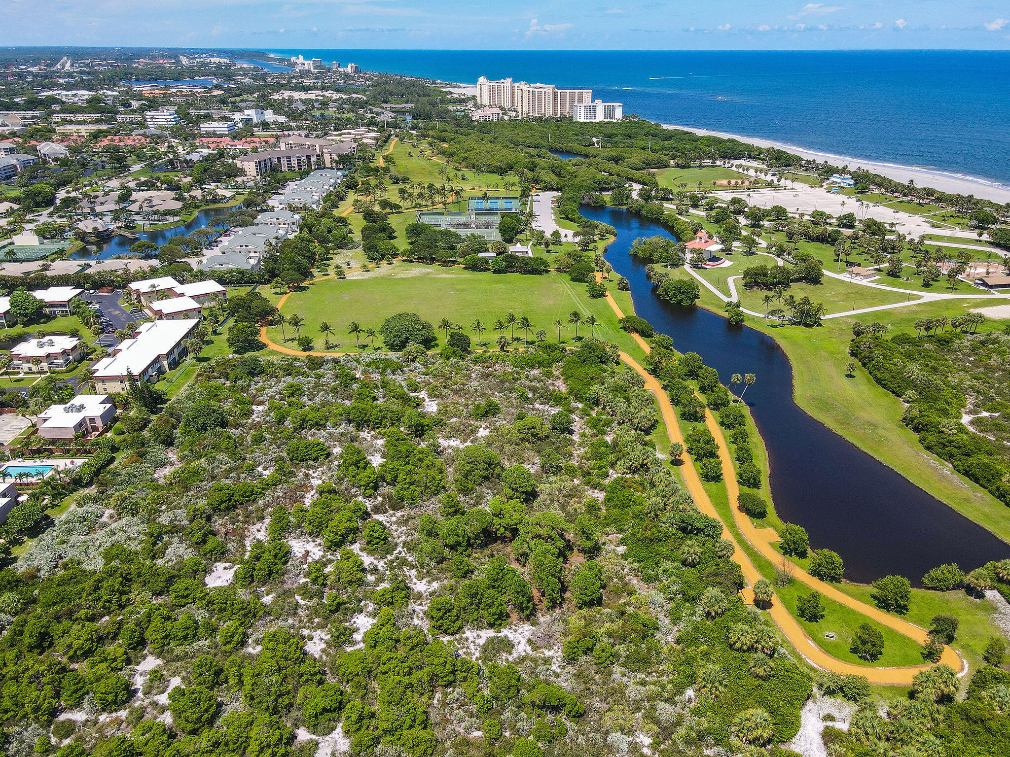 XANADU BY THE SEA - Residential