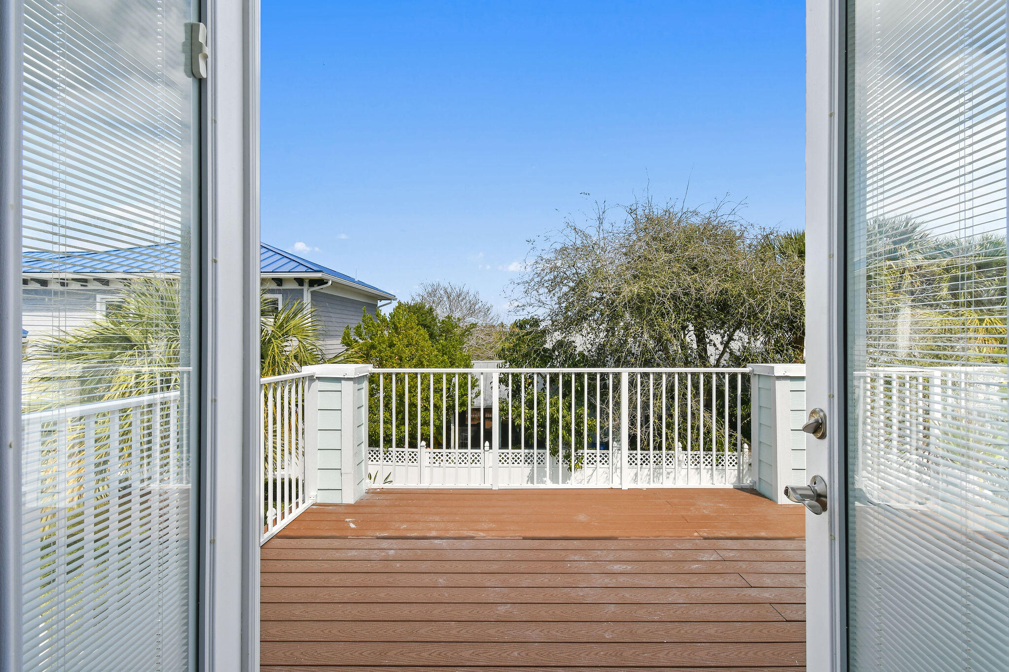 XANADU BY THE SEA - Residential