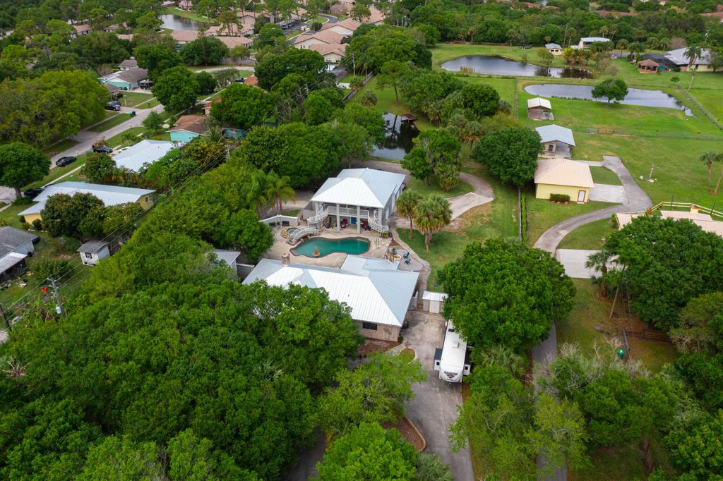 Photo of 2130 W Booth Drive, Fort Pierce, FL 34982 (MLS # R10785248)