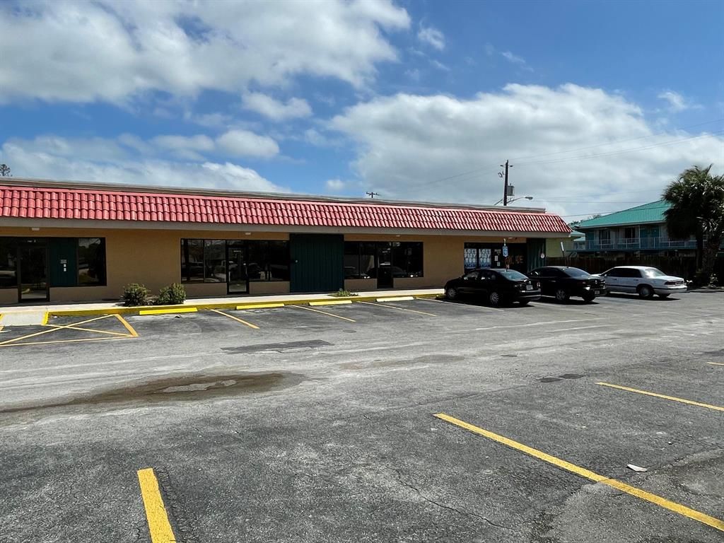 Photo of 3220 S Us Highway 1 Highway, Fort Pierce, FL 34982 (MLS # R10692893)