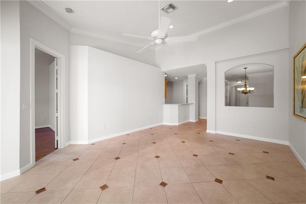 Addison Lakes - Residential