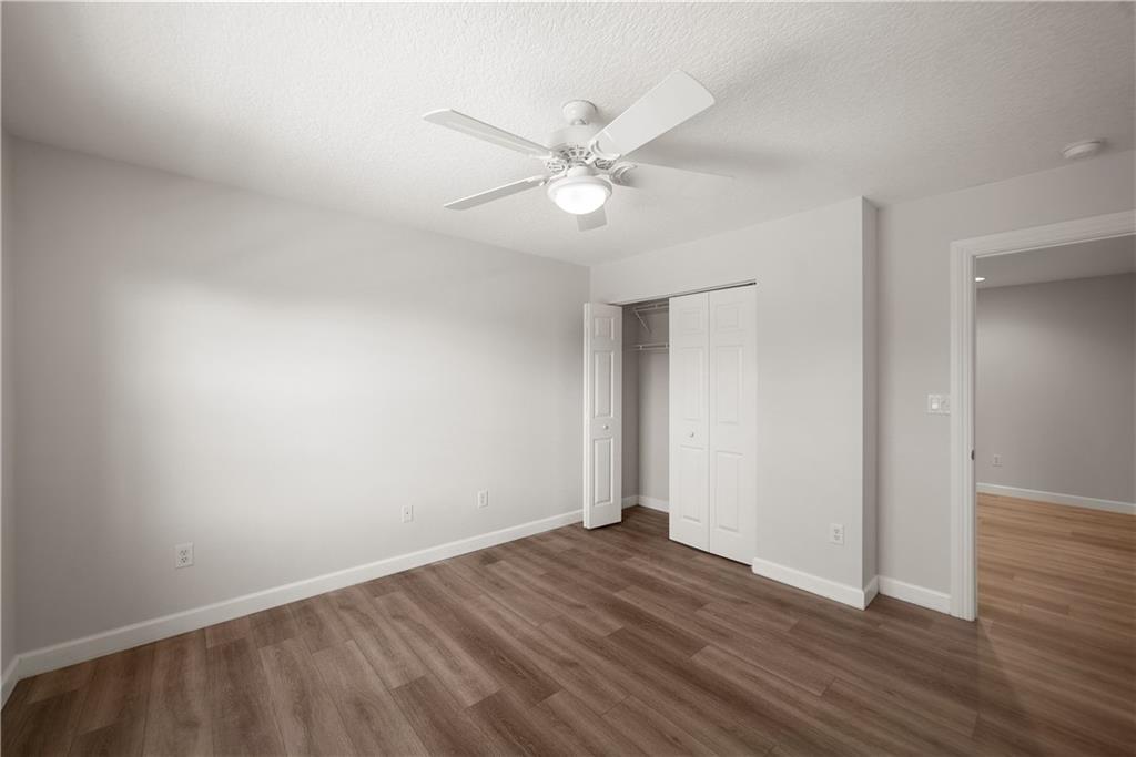 Addison Lakes - Residential