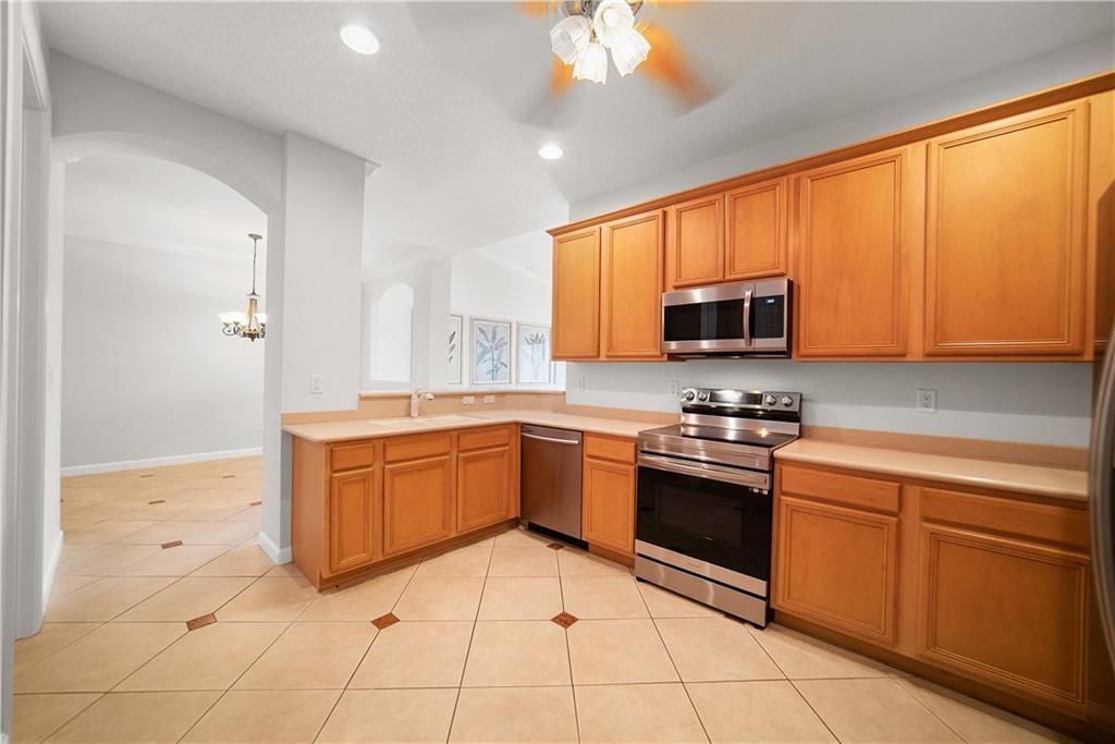 Addison Lakes - Residential