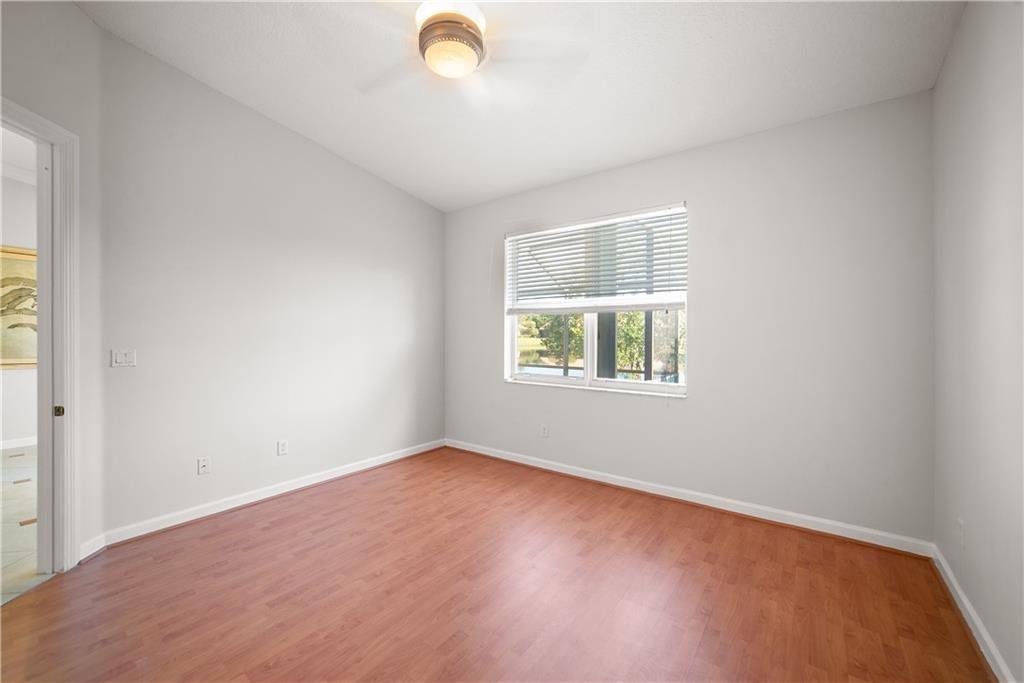 Addison Lakes - Residential