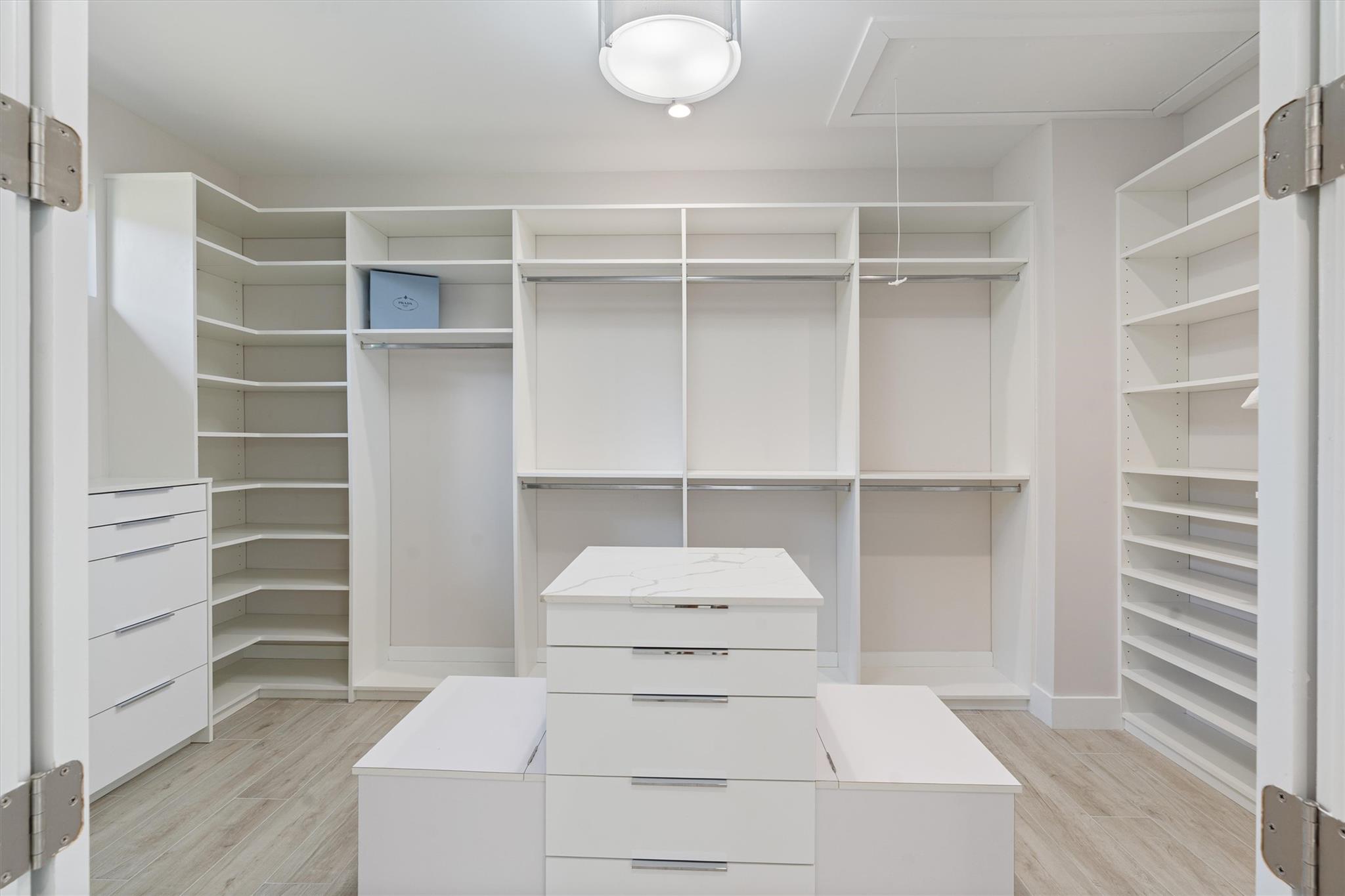 VICTORIA PARK - Residential