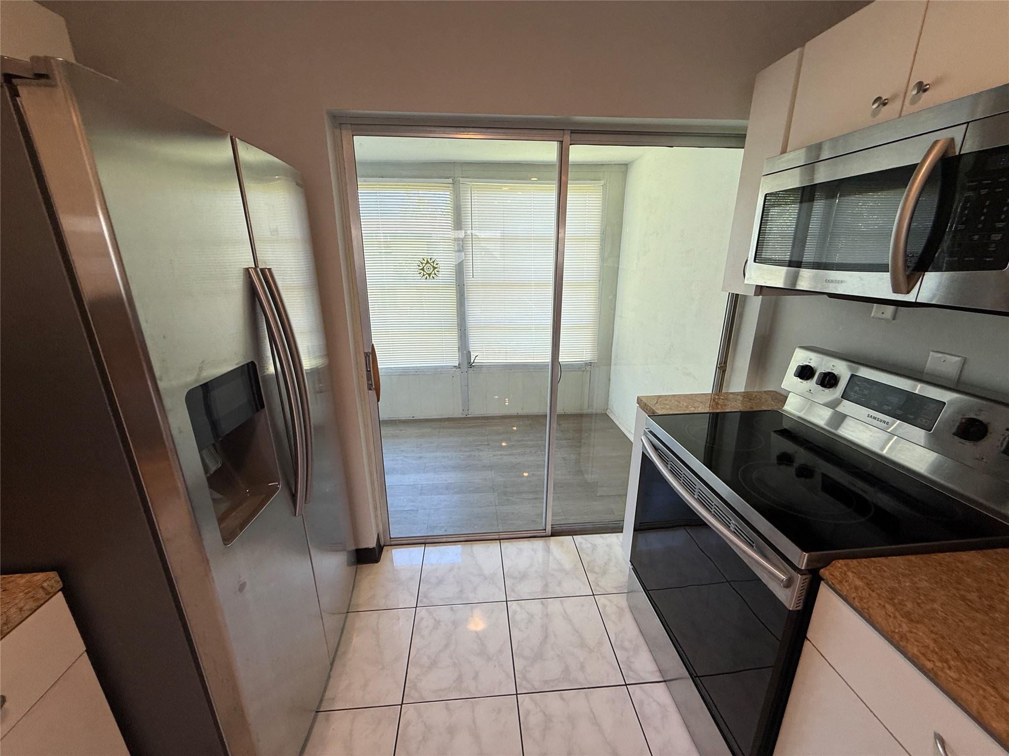 Oriole Gardens 23 Condo - Residential Lease