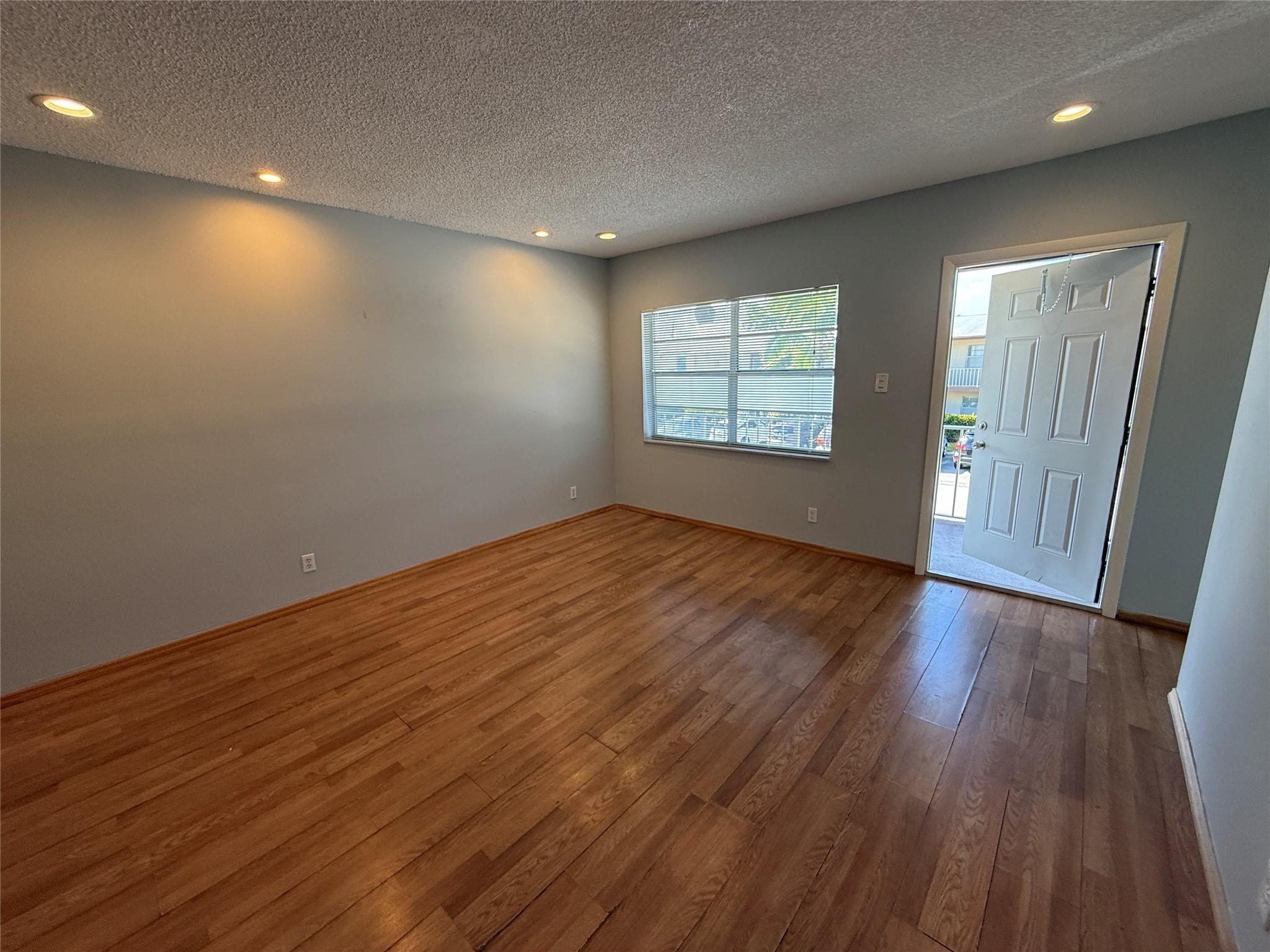Oriole Gardens 23 Condo - Residential Lease