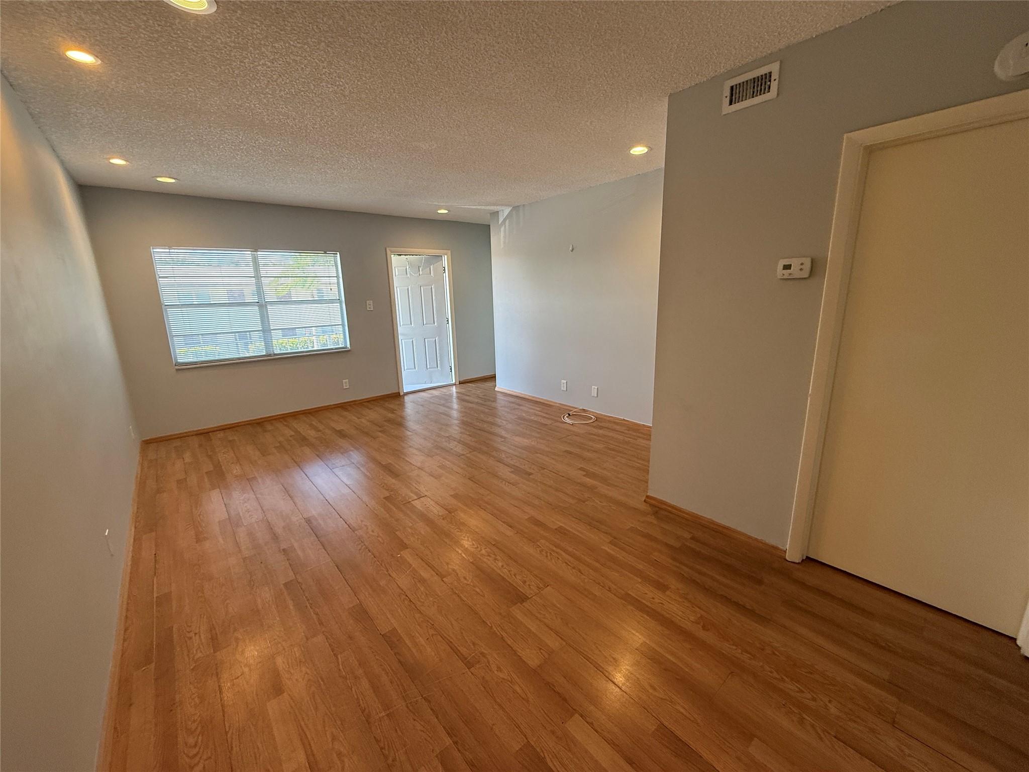 Oriole Gardens 23 Condo - Residential Lease