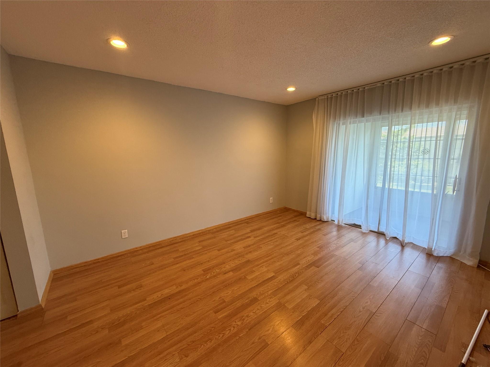 Oriole Gardens 23 Condo - Residential Lease