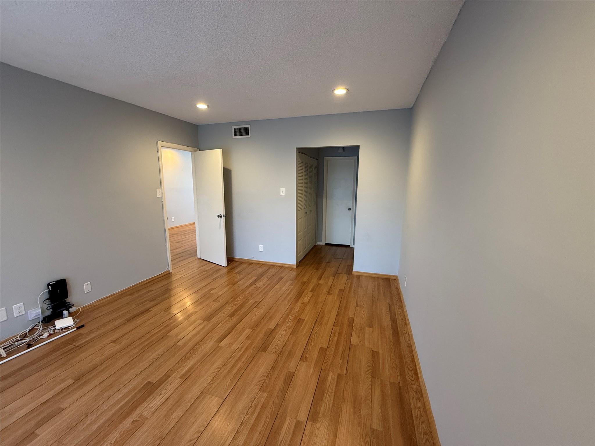 Oriole Gardens 23 Condo - Residential Lease