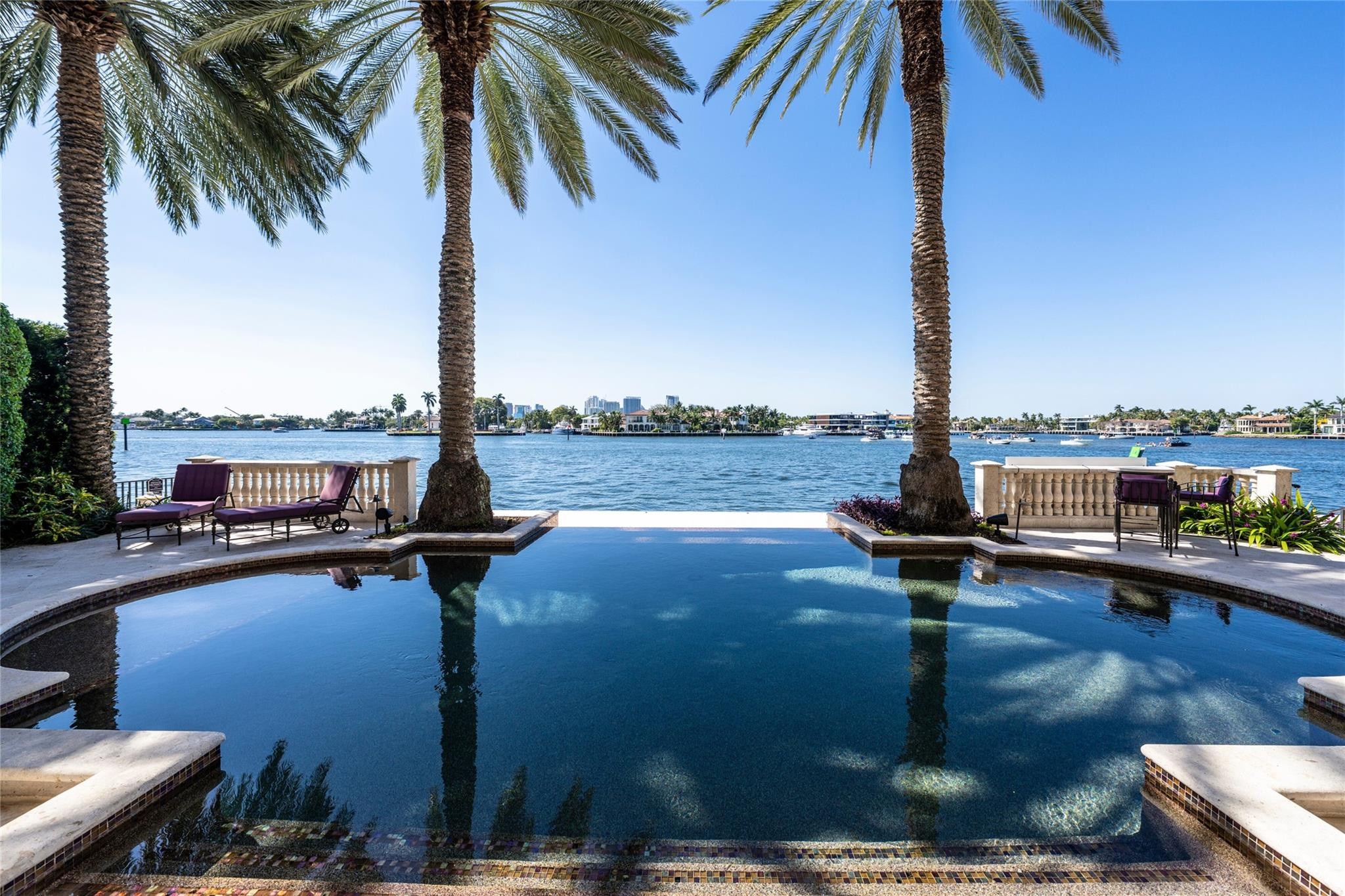 HARBOR BEACH - Residential