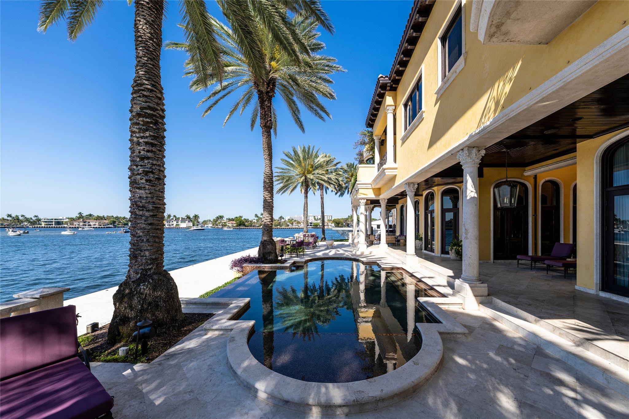 HARBOR BEACH - Residential