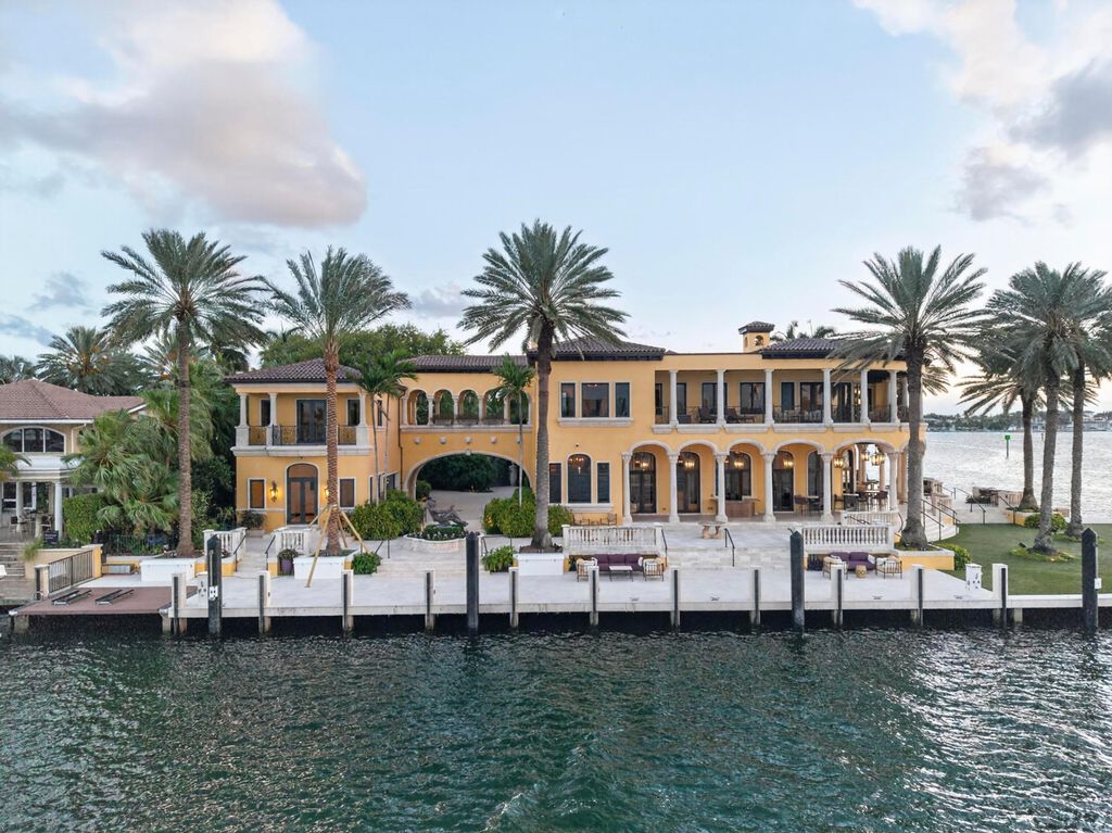 Photo of 1 Isla Bahia Drive, Fort Lauderdale, FL 33316 (MLS # B26018450)
