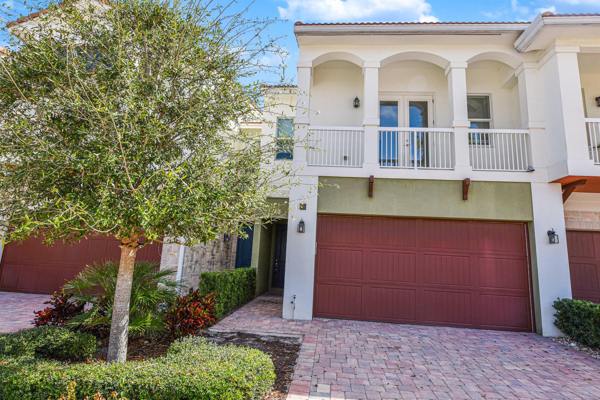 Spacious 3-Bedroom Townhome in Prime East Boca Raton LocationWelcome to this beautifully maintained, 3-bedroom, 2-bathroom townhouse offering over 2,200 sq. ft. of living space in a small, private gated community in East Boca Raton. Ideally situated just minutes from the beaches, Mizner Park, Town Center Mall, Atlantic Avenue, and top-rated A-rated schools, this home provides the perfect blend of luxury, comfort, and convenience.