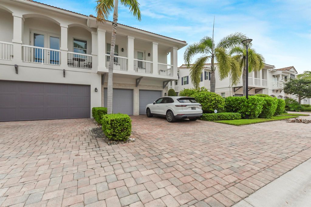 Photo of 100 NW 69th Circle #122, Boca Raton, FL 33487 (MLS # R11112837)
