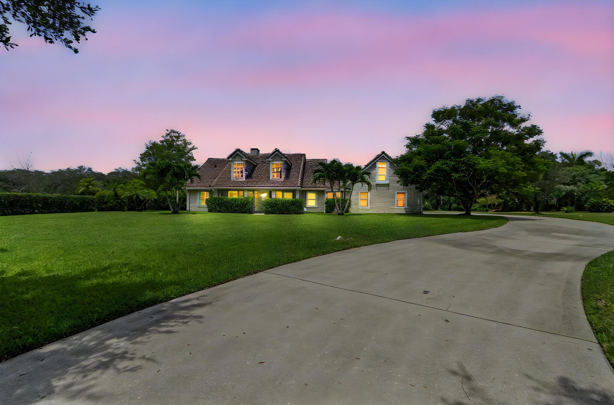 LOXAHATCHEE LAKES - Residential