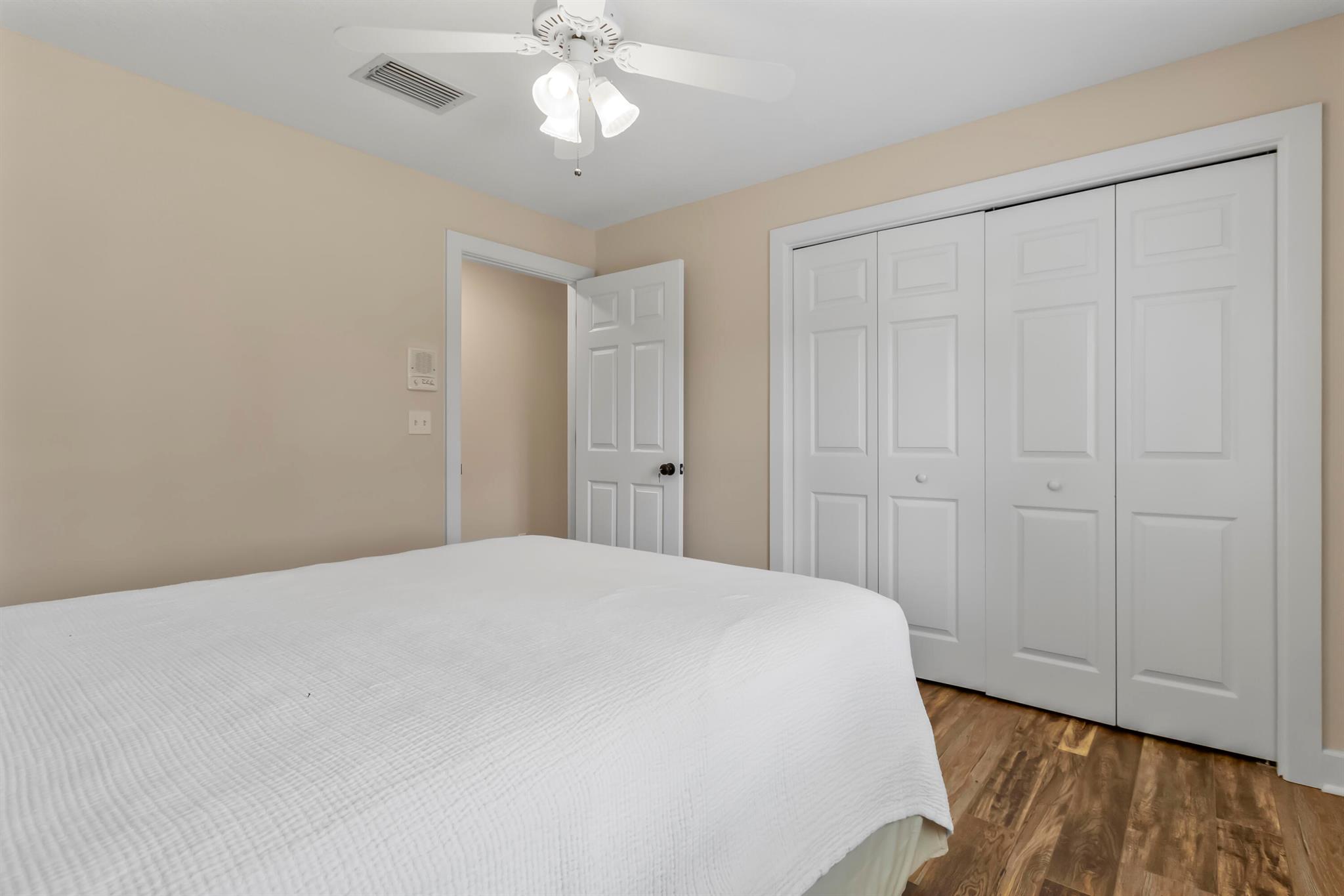 LOXAHATCHEE LAKES - Residential