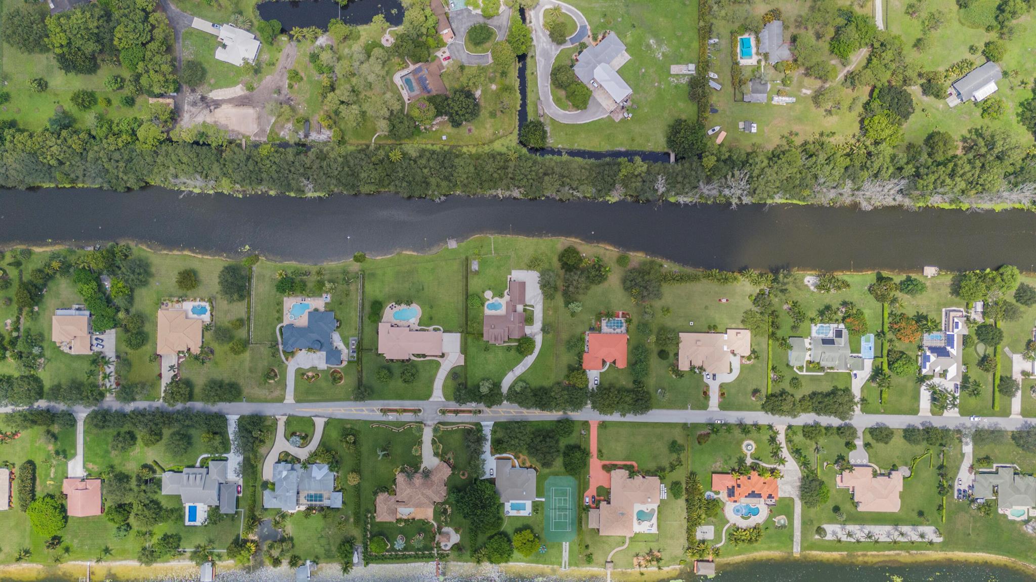 LOXAHATCHEE LAKES - Residential