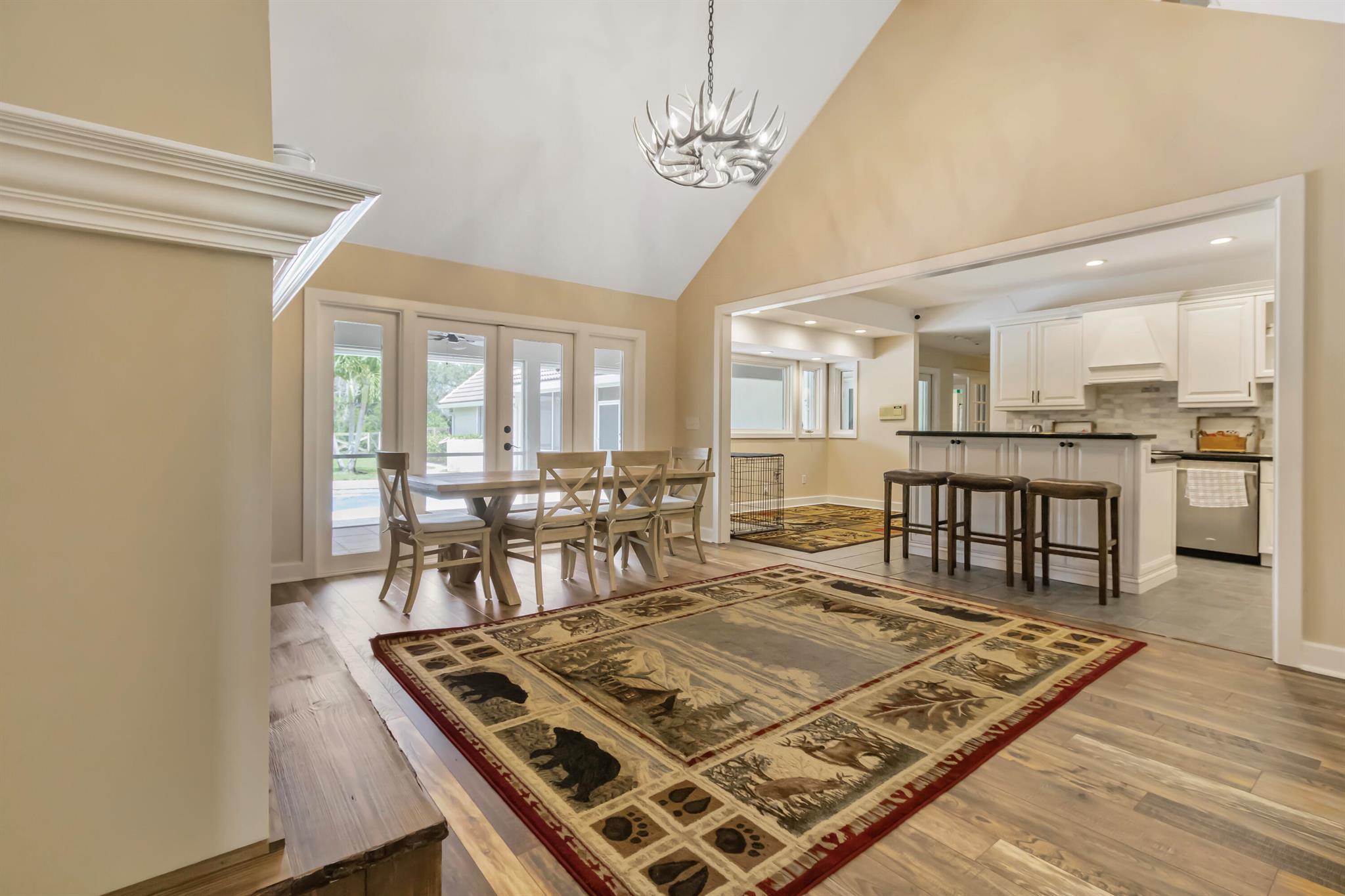 LOXAHATCHEE LAKES - Residential