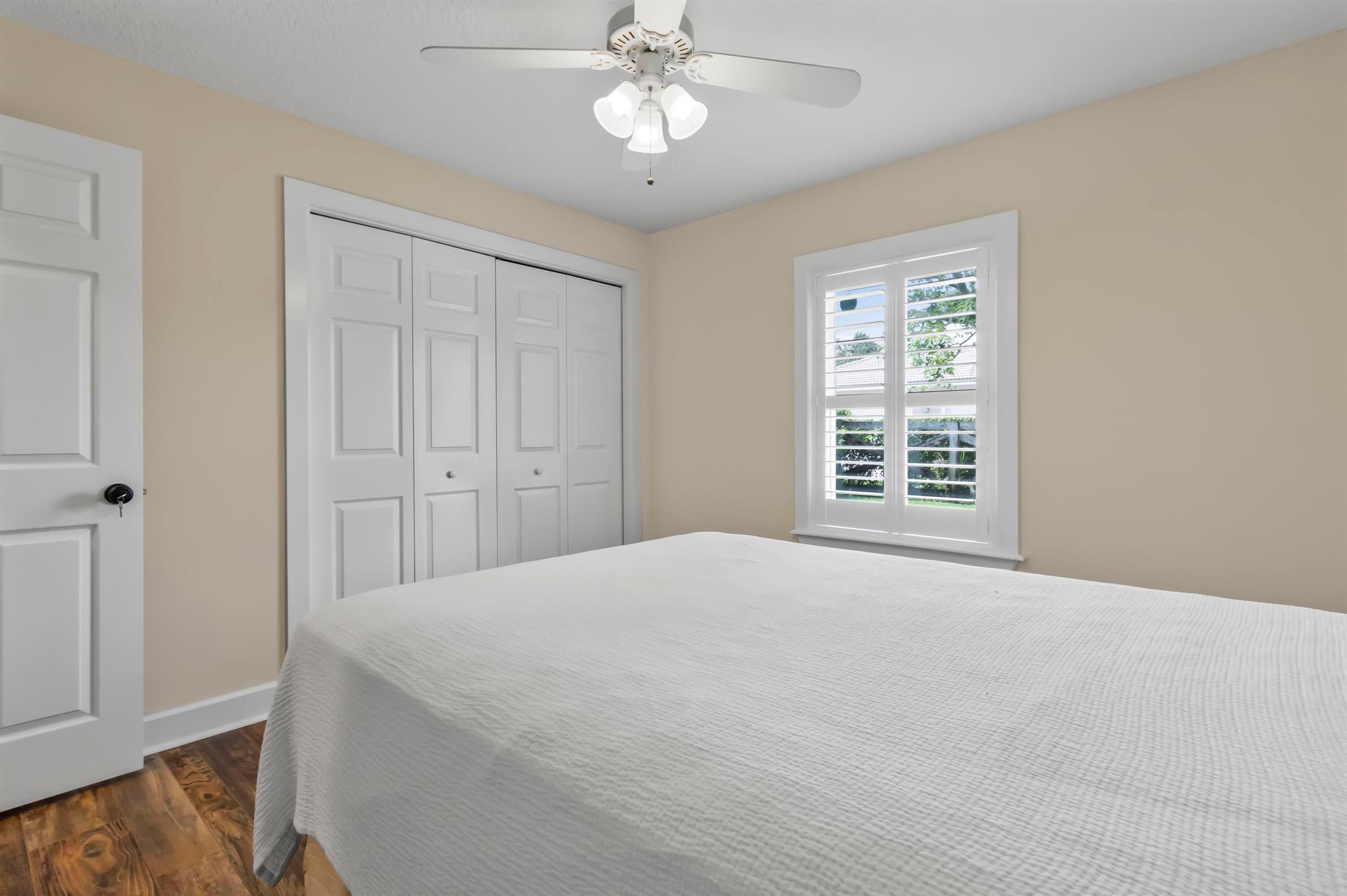 LOXAHATCHEE LAKES - Residential