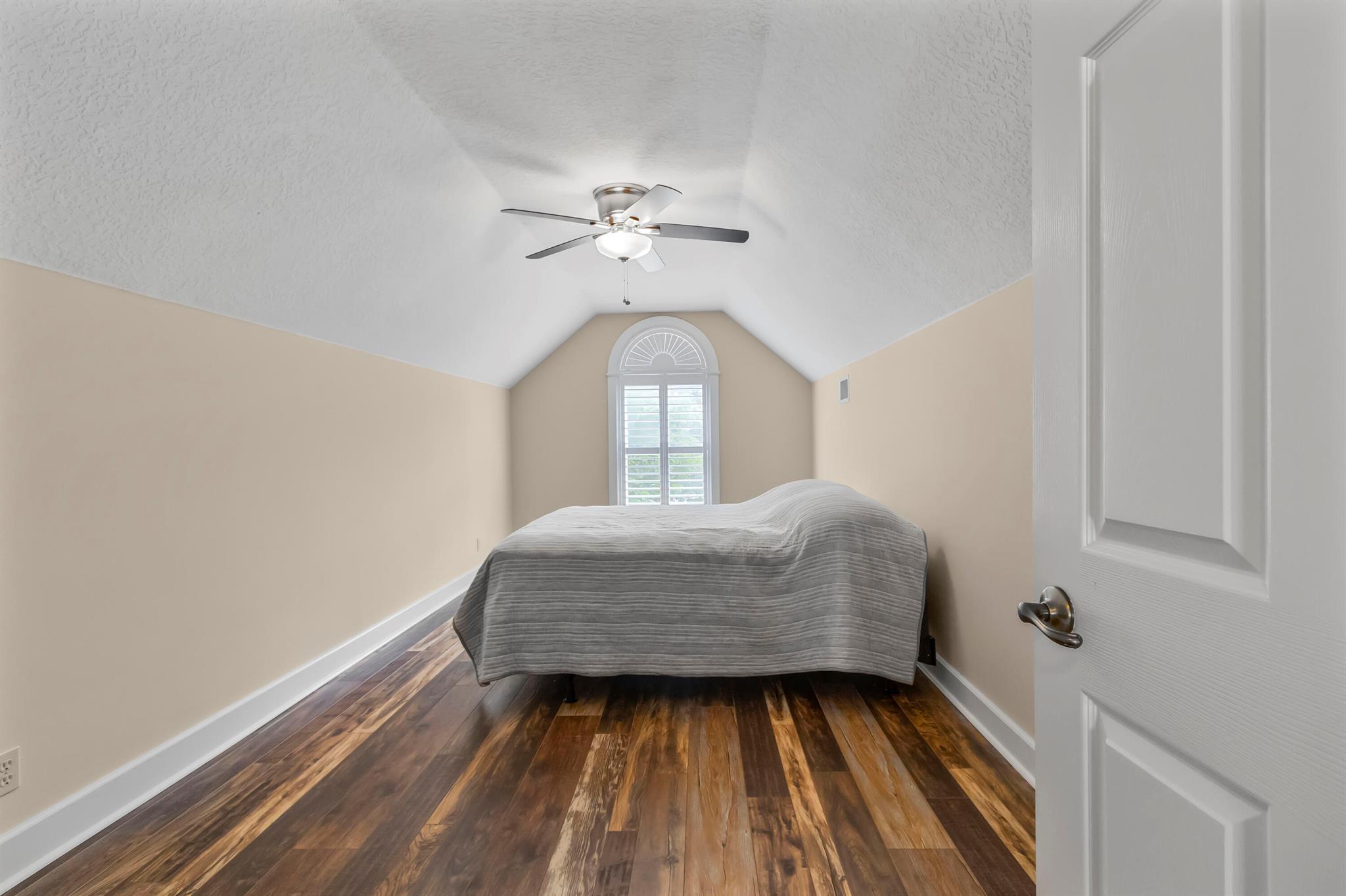 LOXAHATCHEE LAKES - Residential