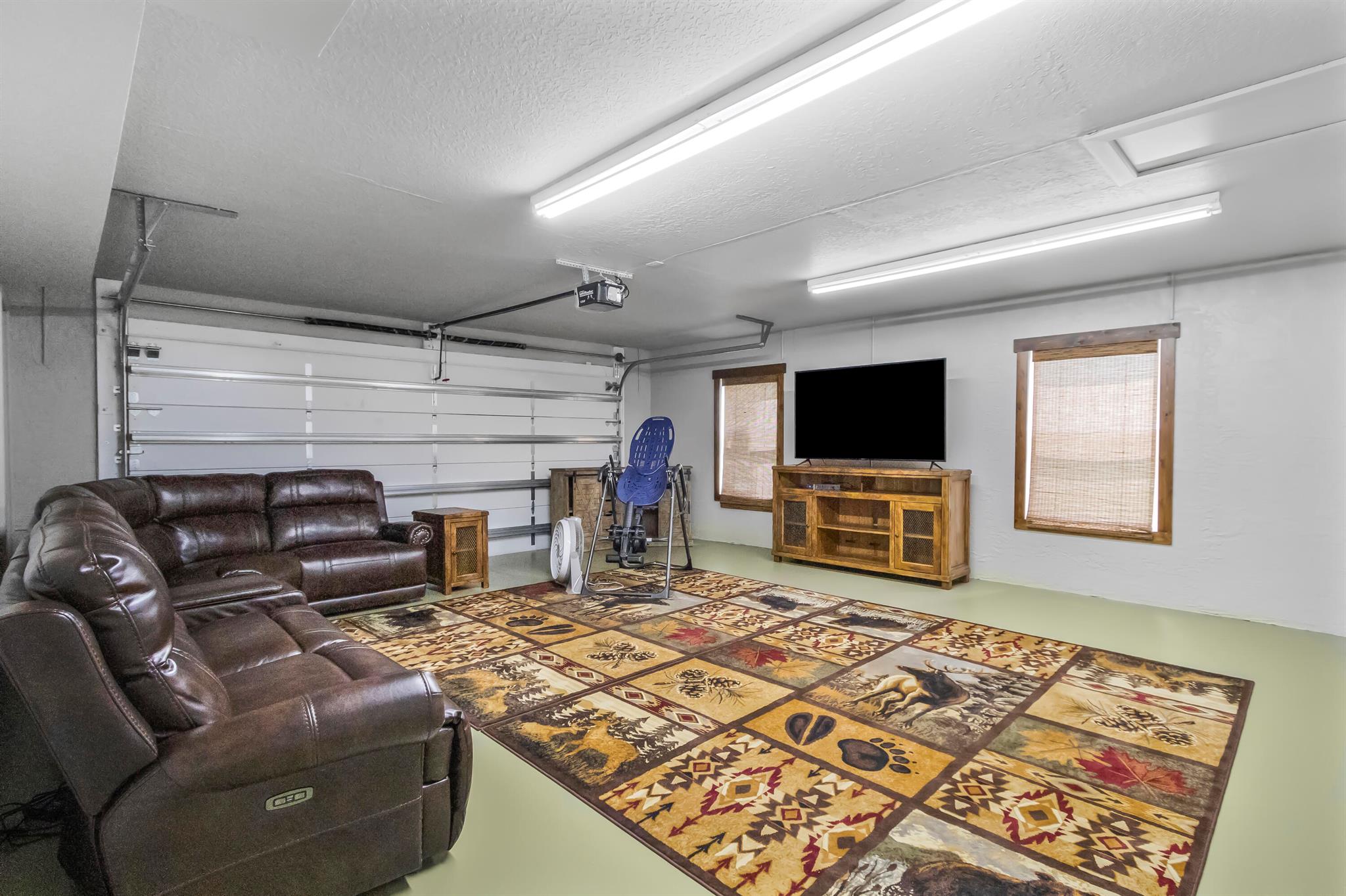 LOXAHATCHEE LAKES - Residential
