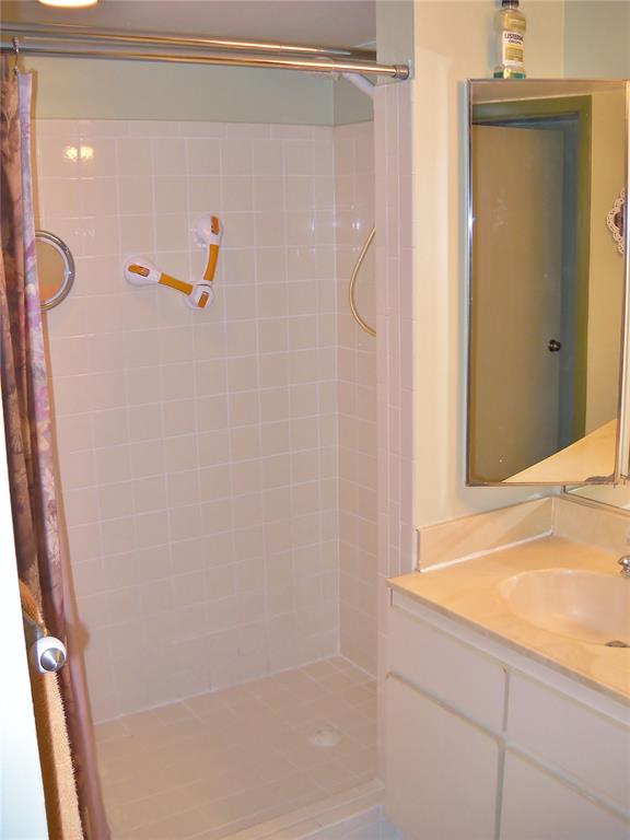 Woodland Lake Estates - Residential