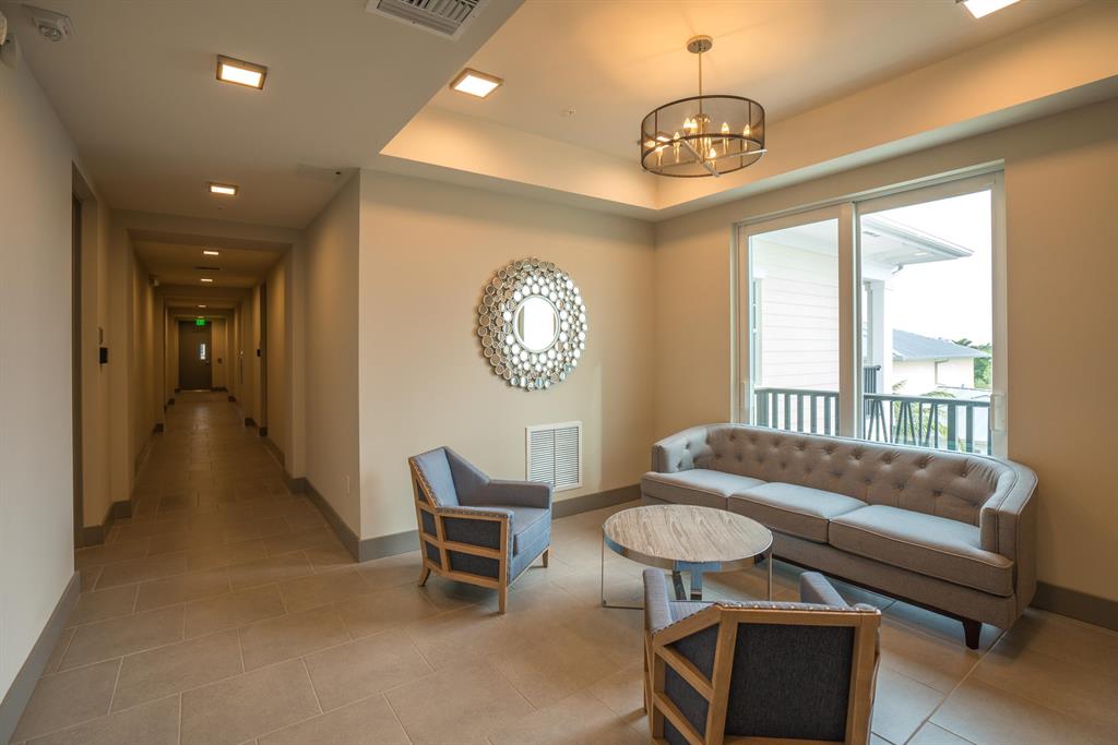 LATITUDE DELRAY - Residential Lease