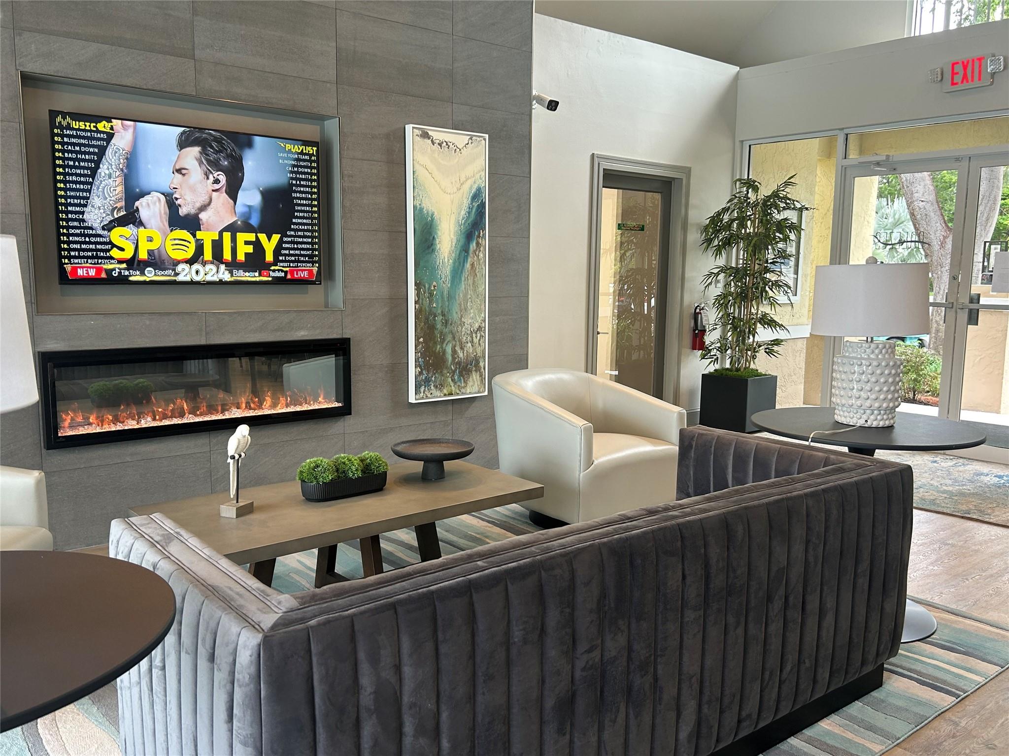 Breezes at Palm Aire - Residential