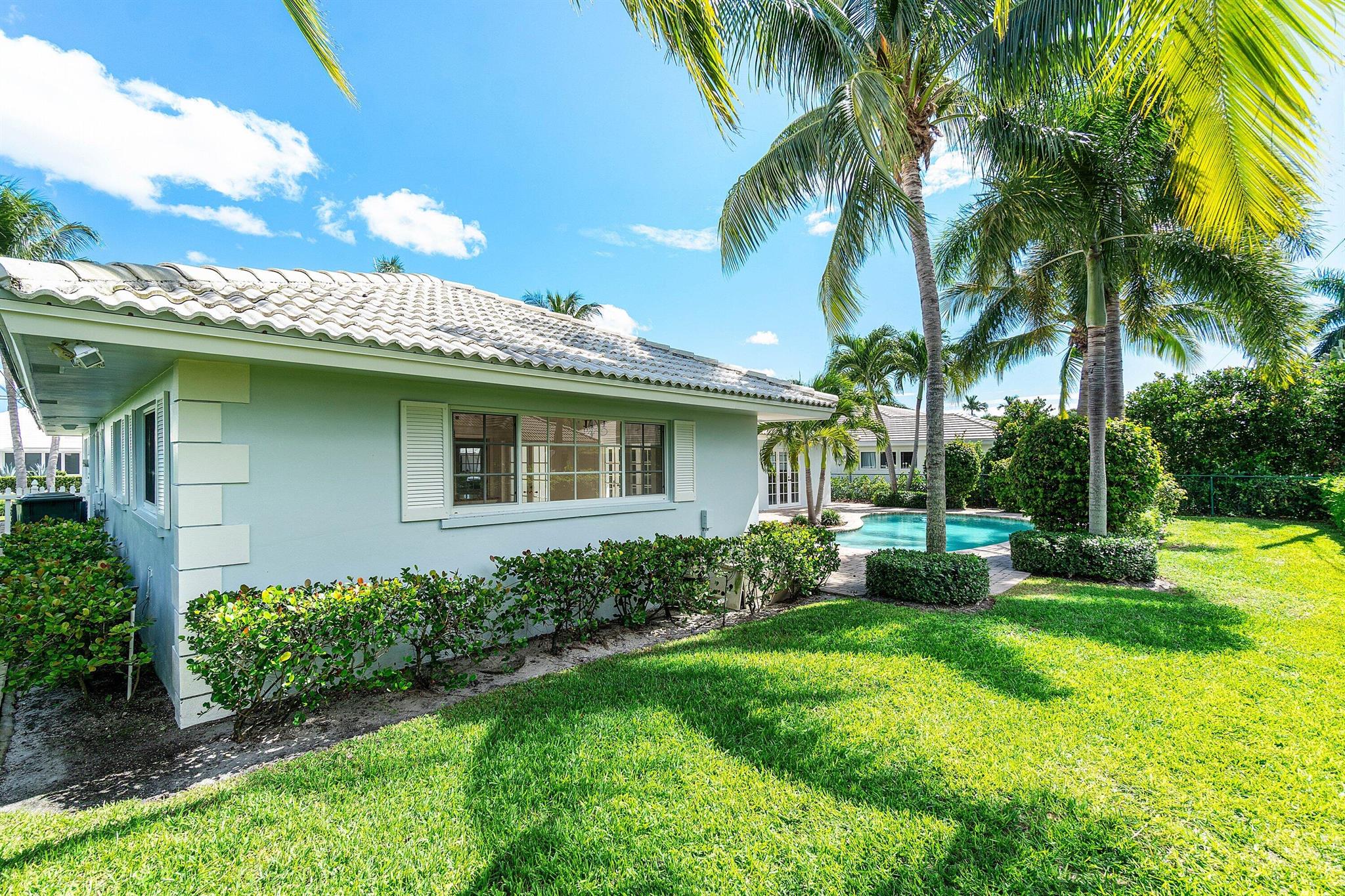 CAMINO GARDENS - Residential Lease