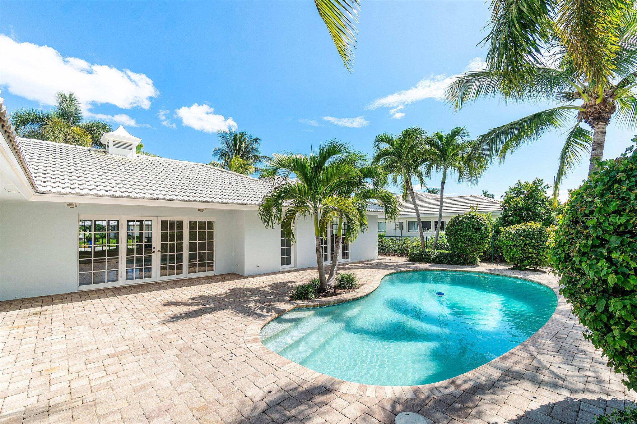 CAMINO GARDENS - Residential Lease
