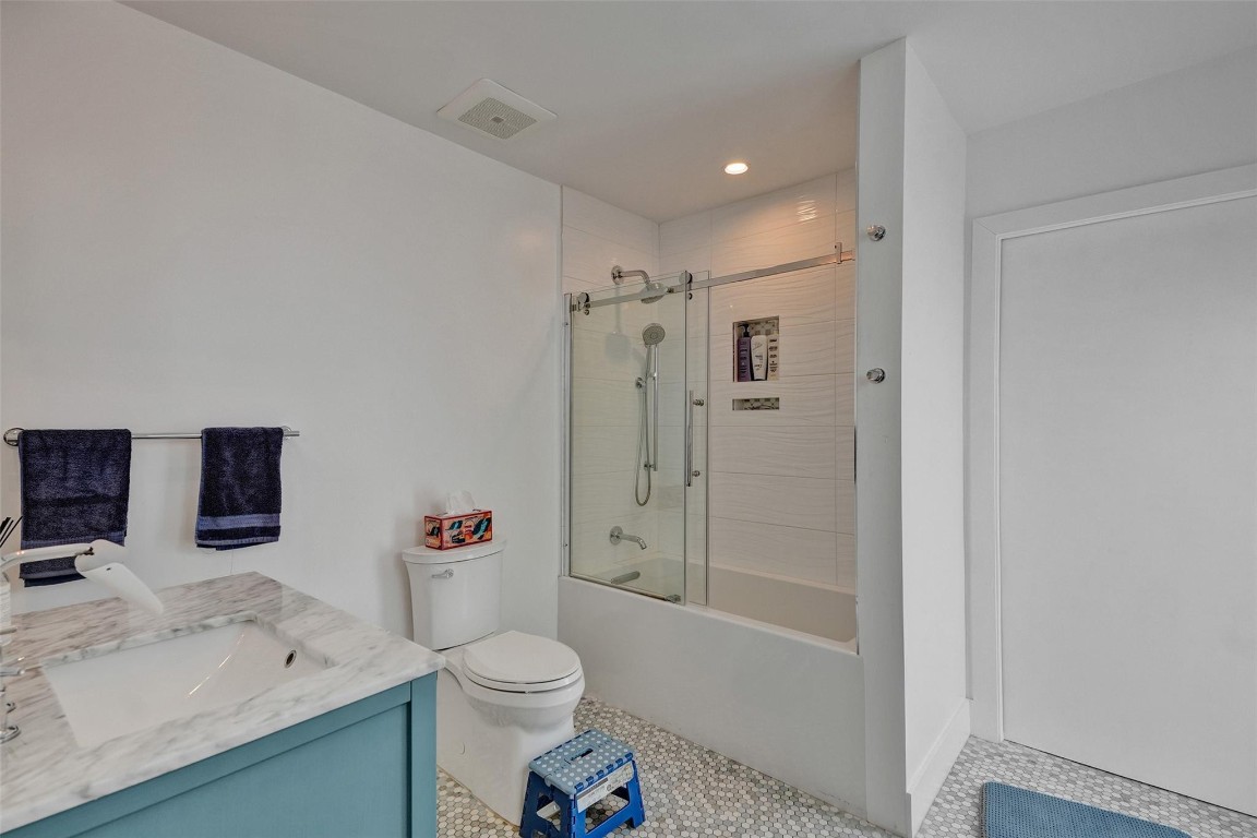 EMERALD HILLS - Residential