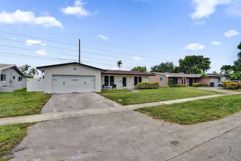 3991 N 41st Court Hollywood FL 33021