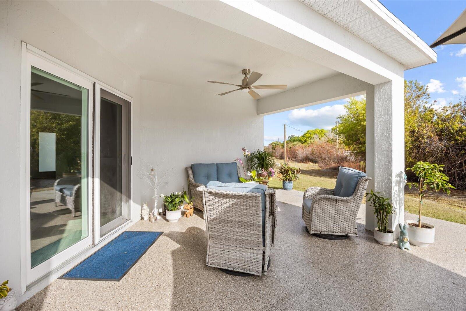 EDGEWATER ACRES - Residential