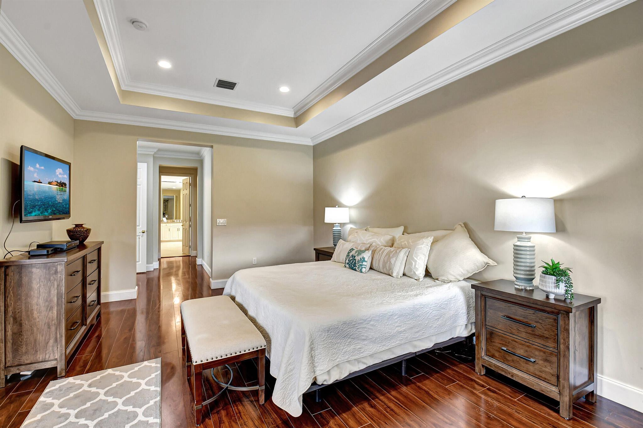 FOUR SEASONS/TIVOLI ISLES - Residential