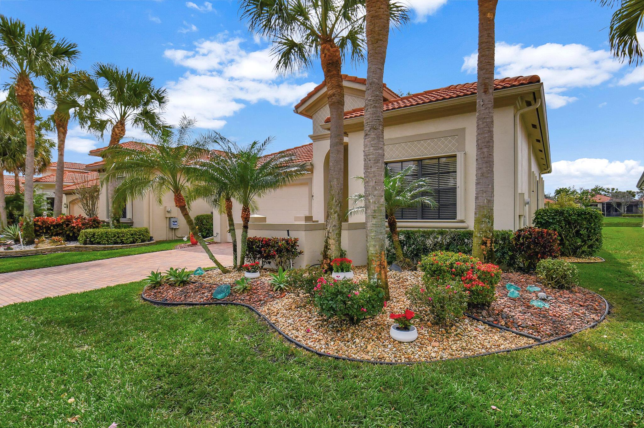 FOUR SEASONS/TIVOLI ISLES - Residential