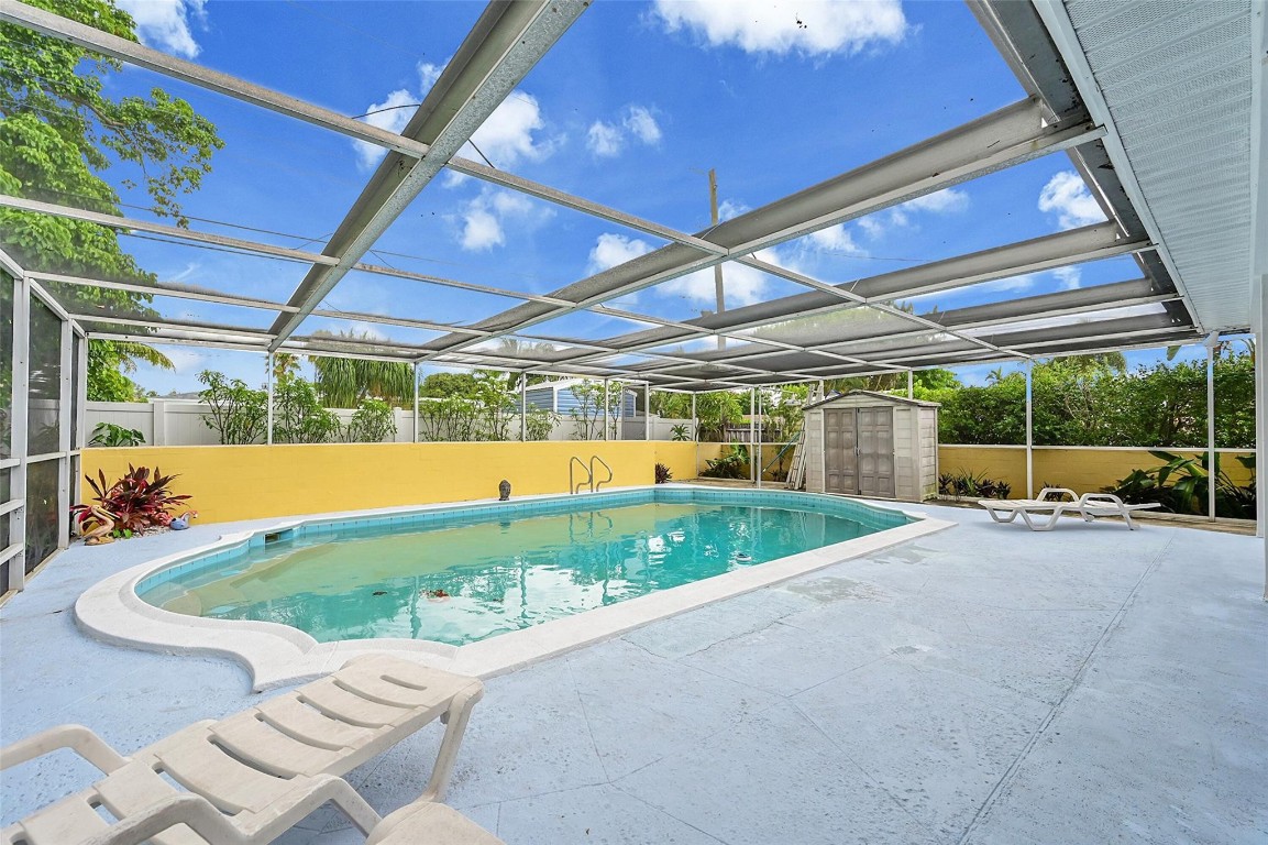 North Andrews Gardens 30- - Residential