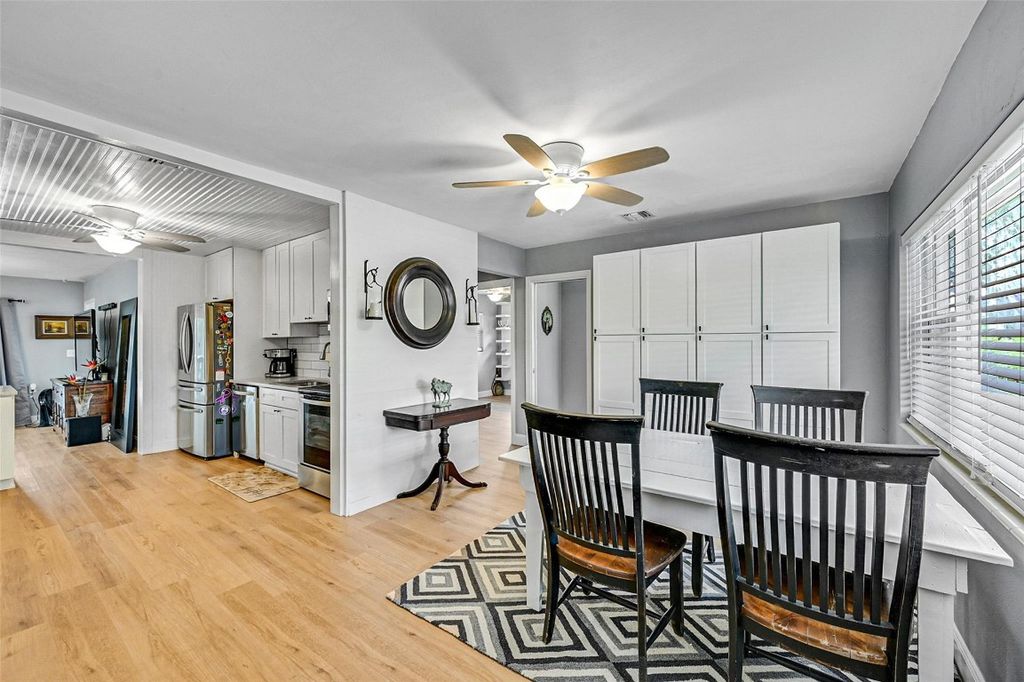 Photo of 111 NE 46th Street, Oakland Park, FL 33334 (MLS # F10543721)