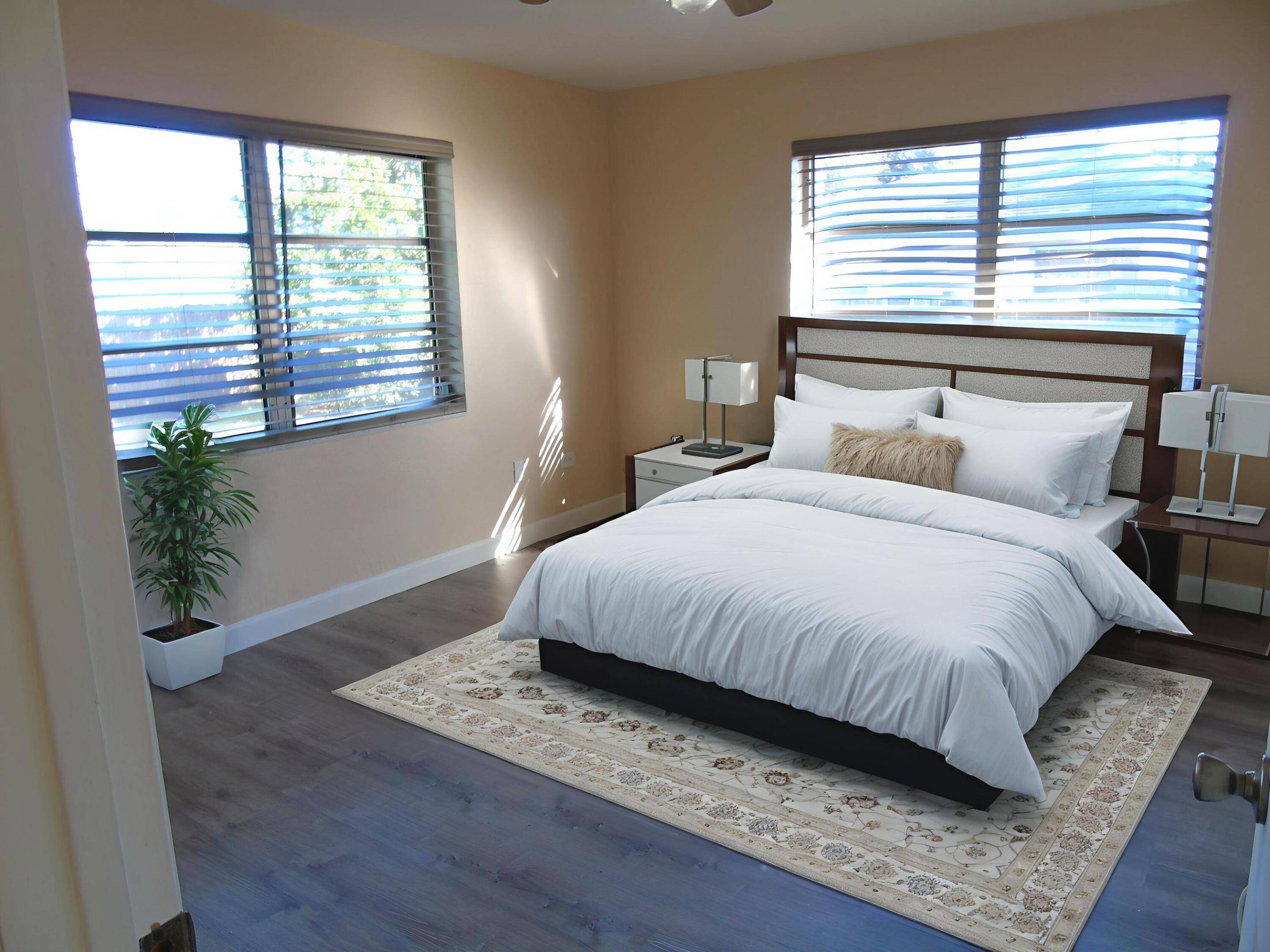 FLORAL PARK LANTANA - Residential