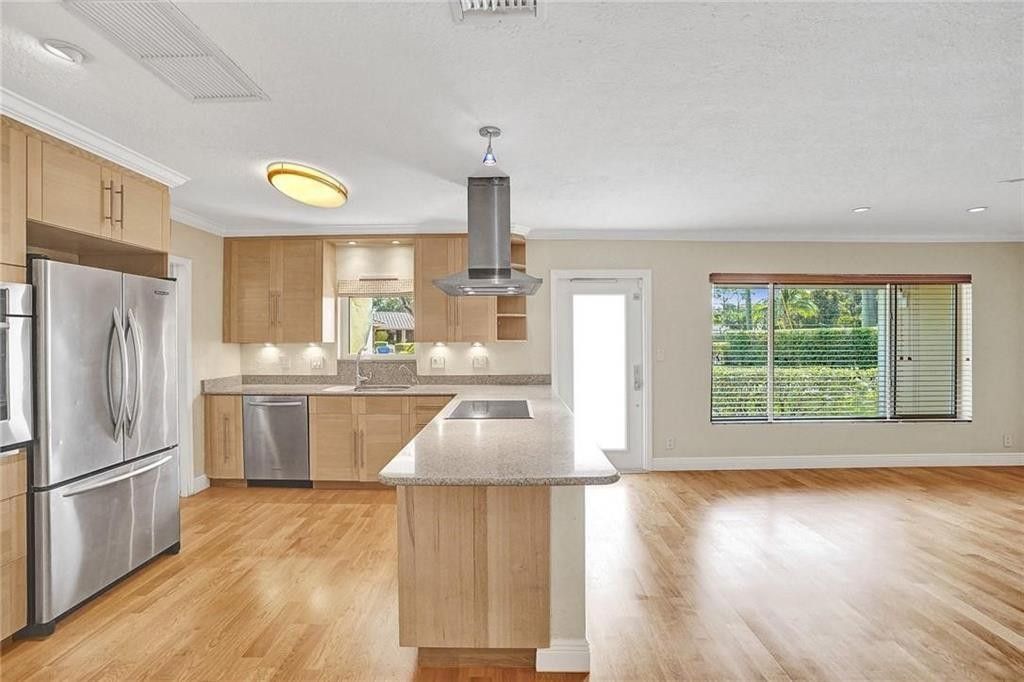 Photo of 1948 Coral Gardens Drive, Wilton Manors, FL 33306 (MLS # F10466105)