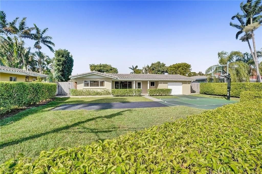 Photo of 1948 Coral Gardens Drive, Wilton Manors, FL 33306 (MLS # F10466105)