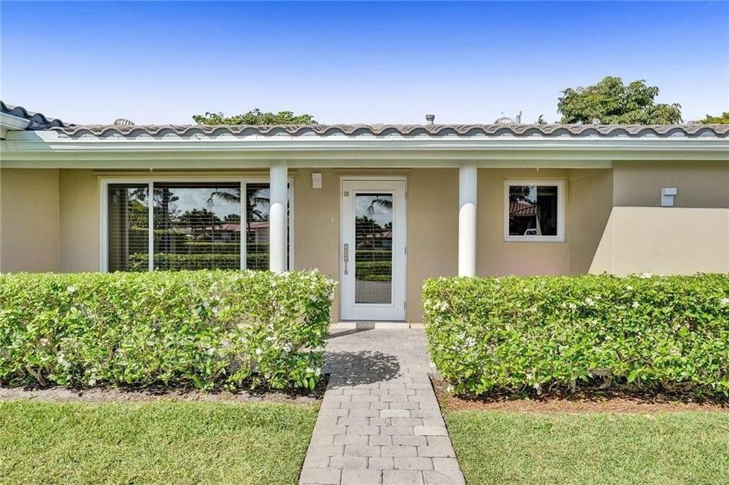 Photo of 1948 Coral Gardens Drive, Wilton Manors, FL 33306 (MLS # F10466105)