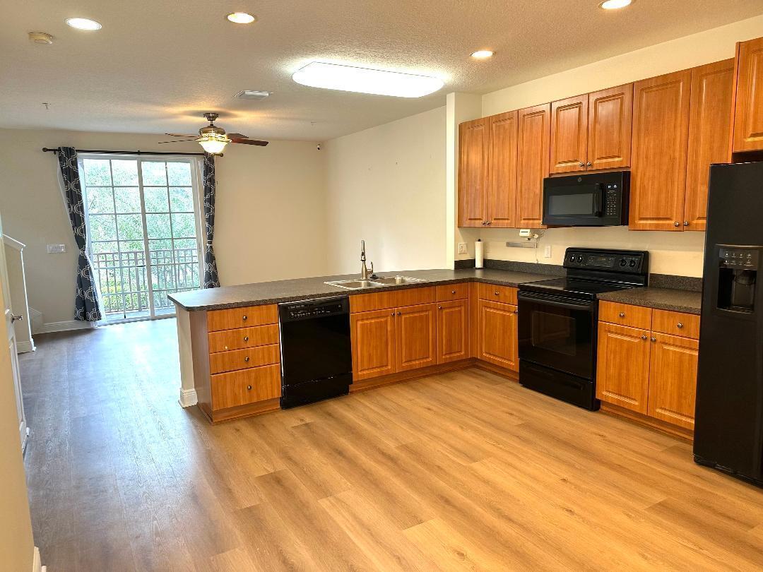 OSCEOLA WOODS - Residential