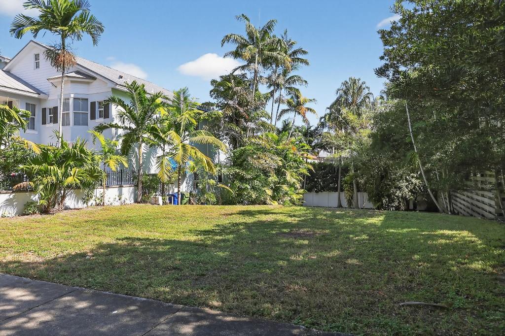 Rio Vista Isles - Land