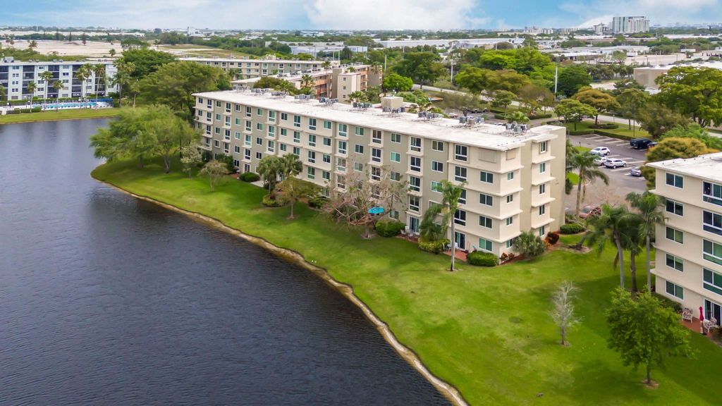 Photo of 2106 S Cypress Bend Drive #206, Pompano Beach, FL 33069 (MLS # F10430206)