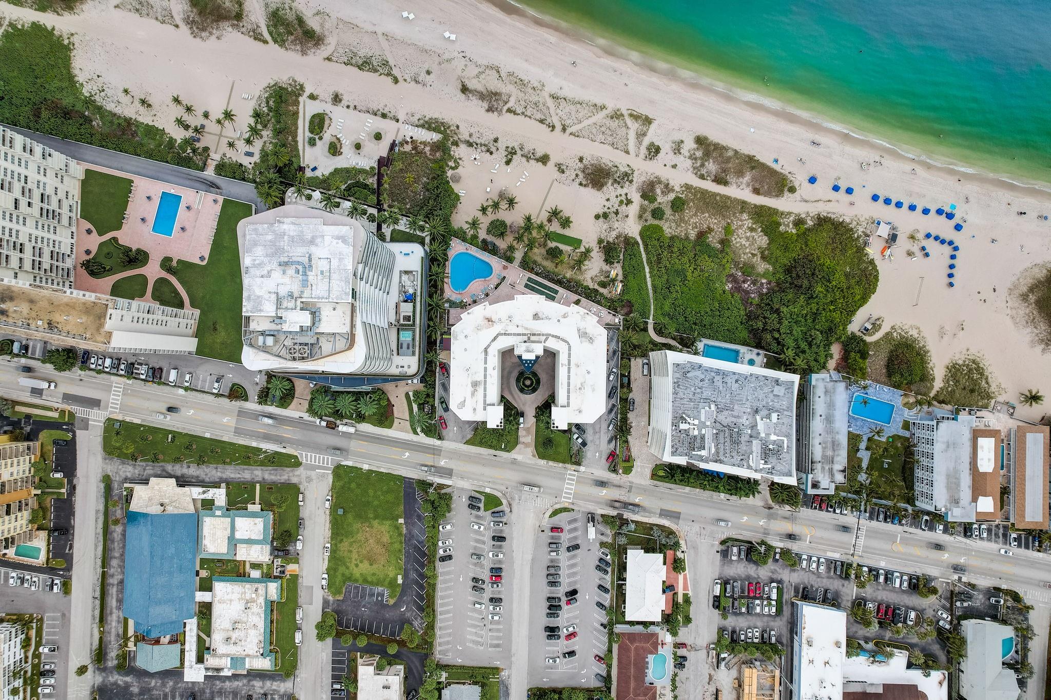 The Breakers - Residential