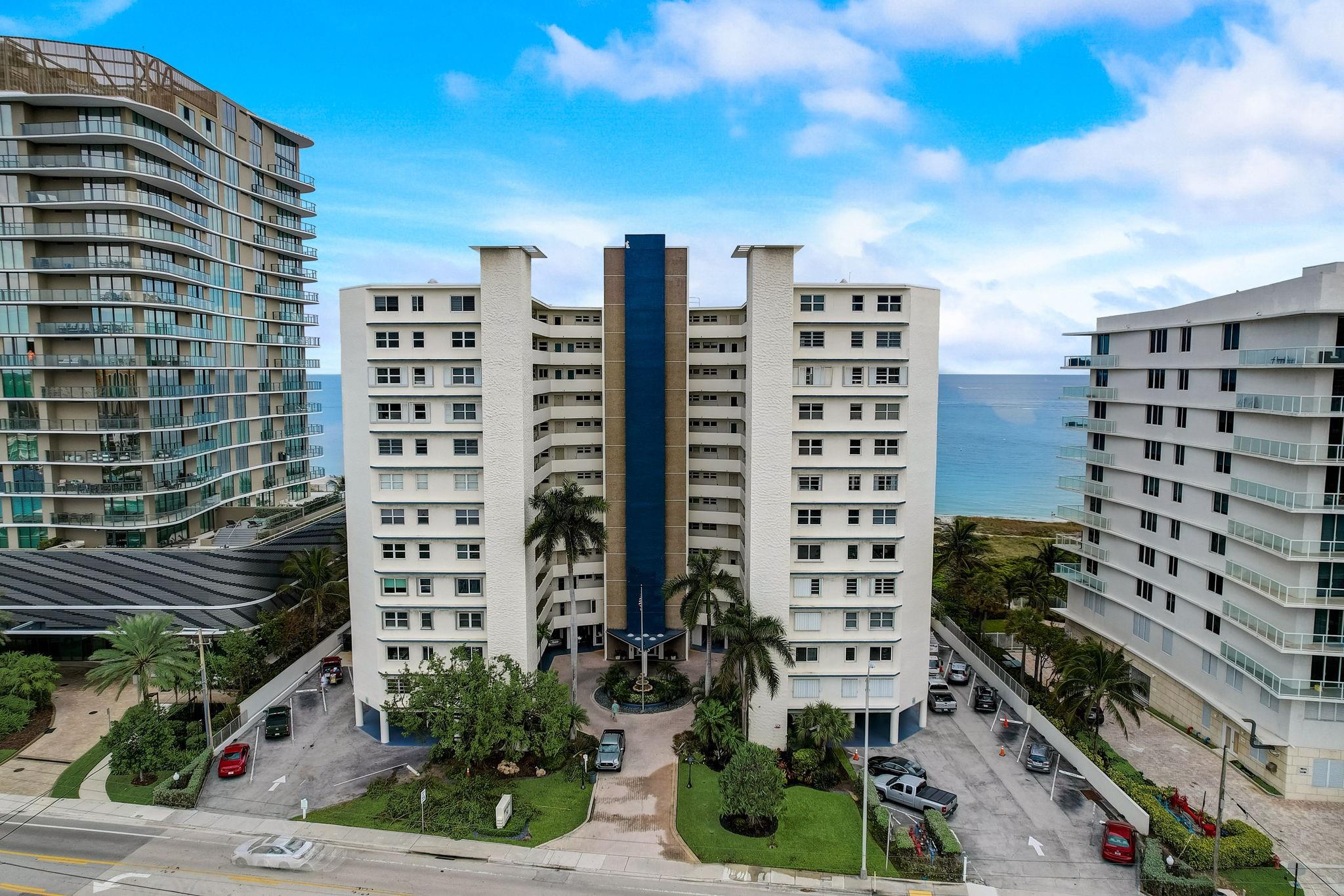 The Breakers - Residential