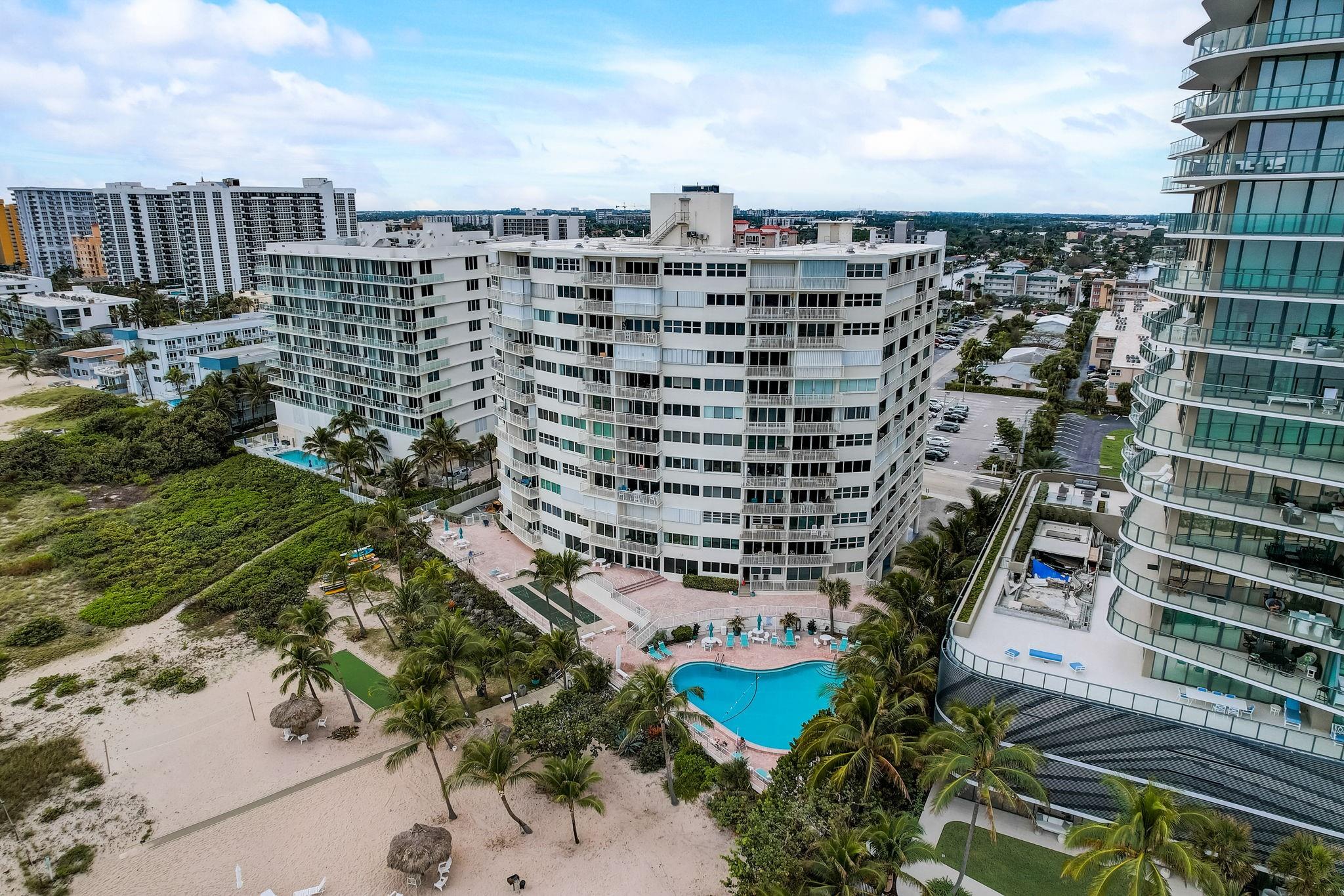 The Breakers - Residential